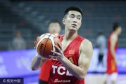 🏀 夏日砺剑：中国男篮蓝队东莞冲刺，中澳对抗赛前夕备战正酣