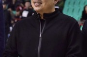 国乒三帅跨界助阵辽篮，刘国梁携马琳王皓演绎“东北一家人”