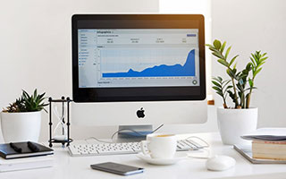 情人节箭证真爱 肯帝亚篮球宝贝化身爱神点燃主场