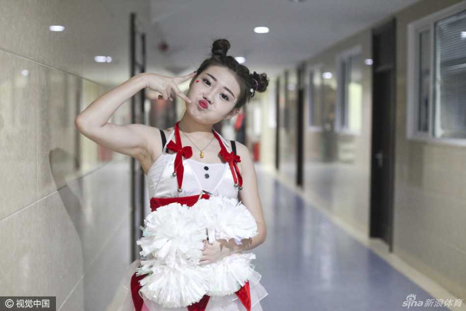 面具诱惑甜蜜嘟嘴，俏皮可爱，四姐妹神同步