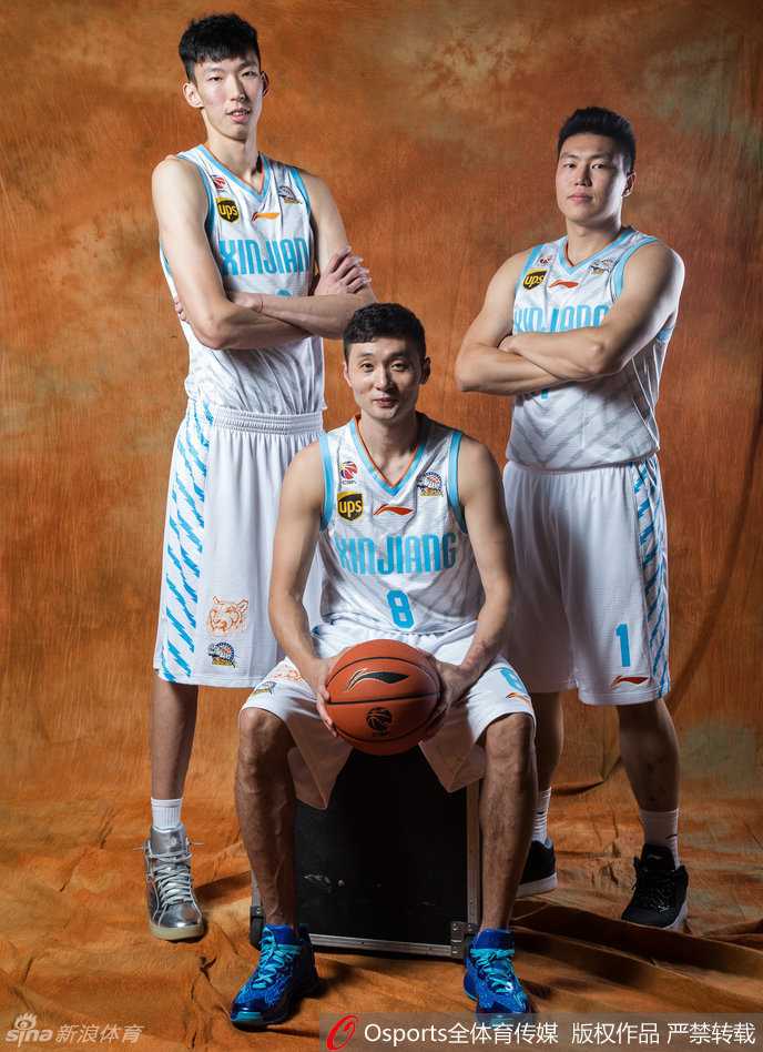 最后的合练，周琦与队友们目光如炬，新的大幕即将拉开。