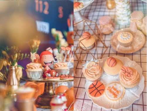 生日会上的三层主题蛋糕格外引人注目，蛋糕上精心装饰着篮球、球衣和球鞋等翻糖造型，细节栩栩如生。