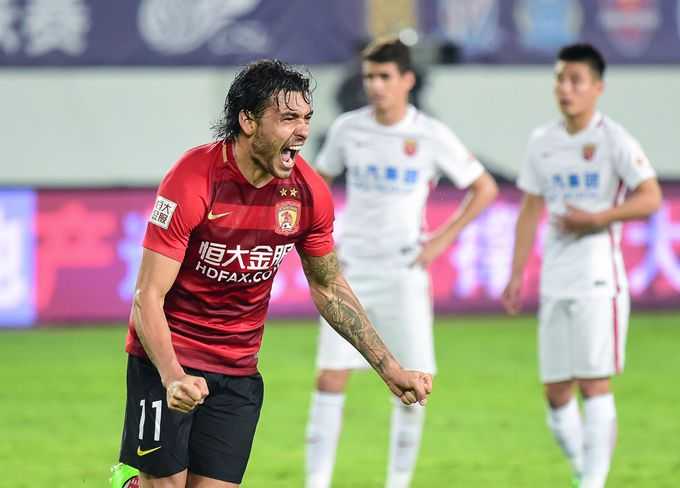 中超第1轮上海申花1-0广州队复盘:朱辰杰点射新帅开门红 中超第1轮上海申花1-0广州队复盘:朱辰杰点射新帅开门红