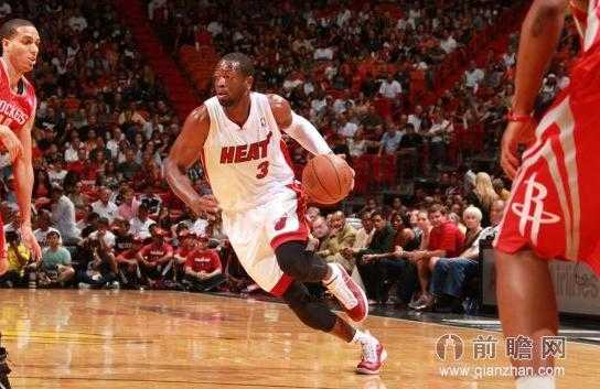 哈登26+14平纪录 火箭三分雨终结热火4连胜