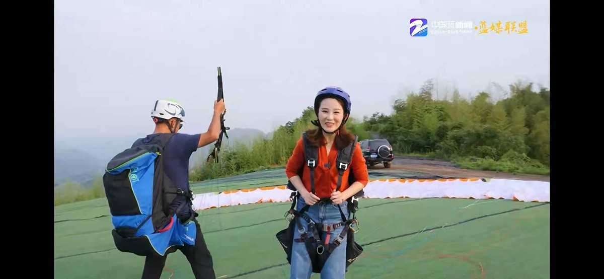 挪超第2轮：罗森博格主场0-2负瓦勒伦加 新帅约翰松遭遇开门黑