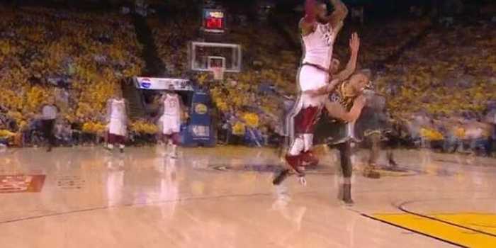 2010年总决赛G7：科比率湖人血洗宿敌完成两连冠