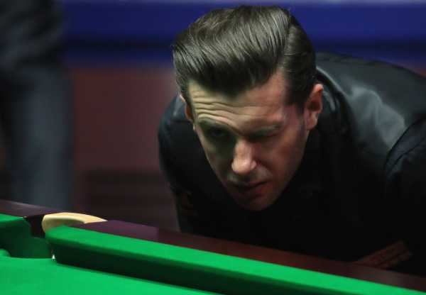 50岁巫师演绎神奇逆转！希金斯10-8塞尔比再现经典翻盘