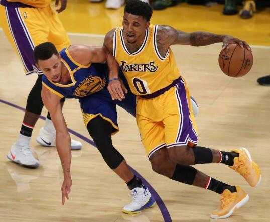 勇士123-116力克湖人！巴特勒31分导演攻防压制，残阵湖人三连败跌至西部第五