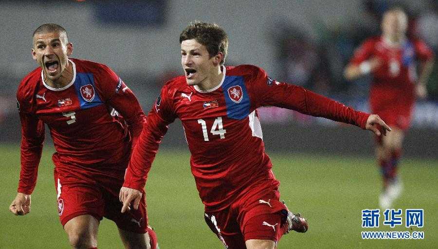 意大利2-0复仇西班牙，孔蒂战术完胜博斯克