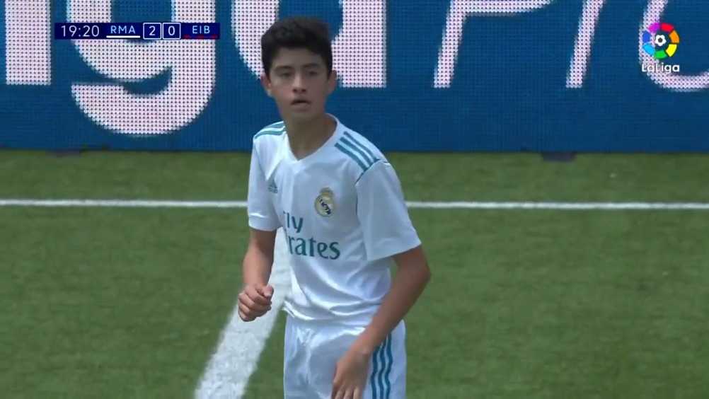 姆巴佩双响，皇马客场2-0完胜比利亚雷亚尔登顶