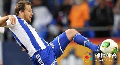 莱万帽子戏法助波兰3-1罗马尼亚领跑E组