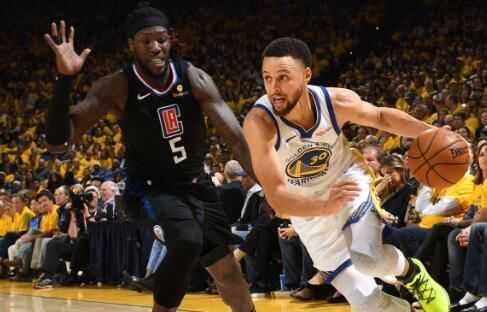 西部格局变天！勇士不敌快船爆出争议判罚，库里失误葬送生死局